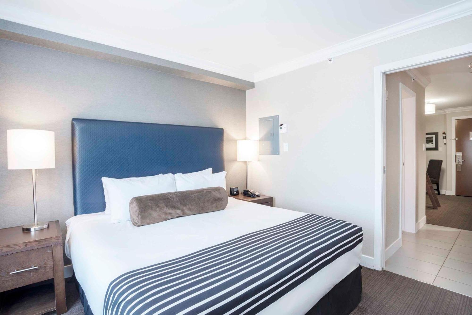 Sandman Signature Prince George Hotel Εξωτερικό φωτογραφία